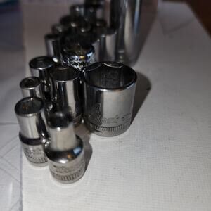 DURALAST EUC METRIC 1/4" SOCKET SET SS460